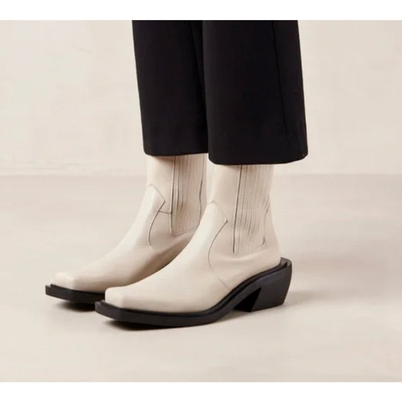 New Without Box Alohas Ranch Leather Boots in Cream size EU 36 US 6 - Picture 1 of 8